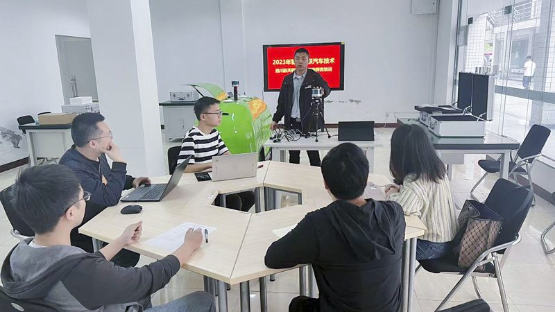 线上技能培训平台价格表